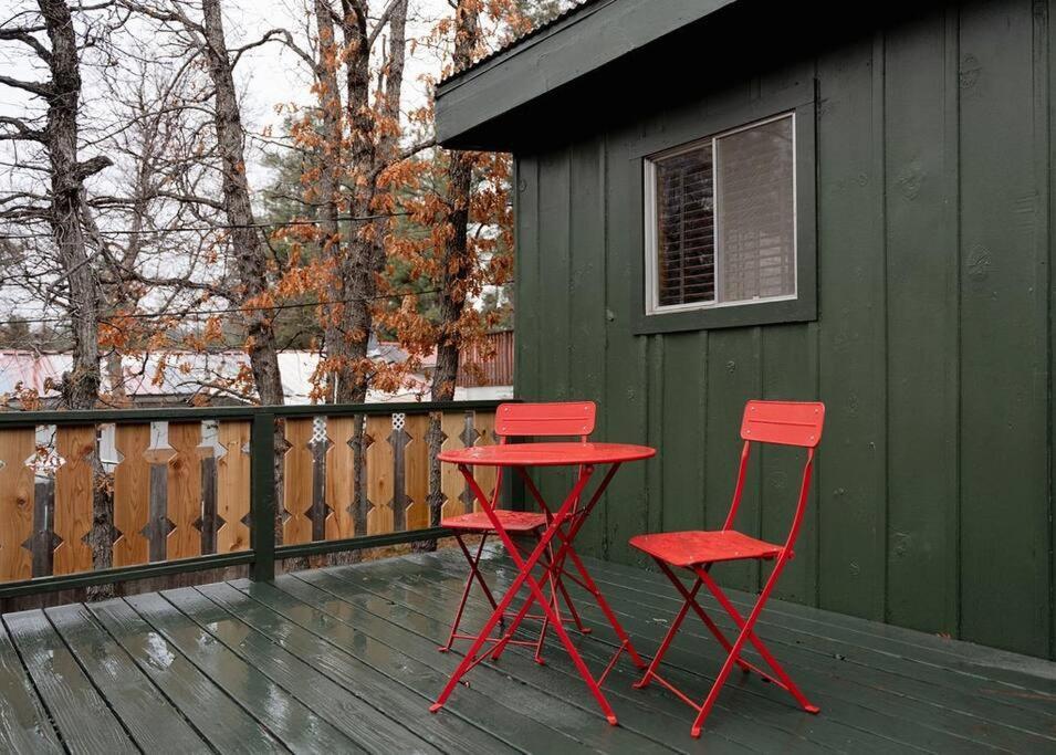 Twin Pines Casita - Big Yard, View, Porch, Hot Tub, & Charm Vila Ruidoso Exterior foto